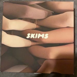 Kim Kardashian SKIMS Solution Compression Tight